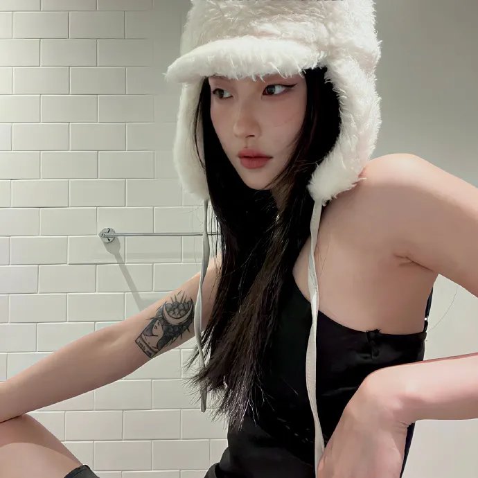 不愿恋爱的雀斑小姐